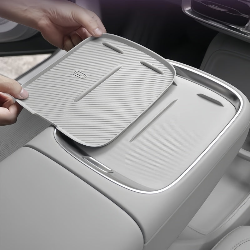 Wireless Charging Console Mat for Leapmotor B10