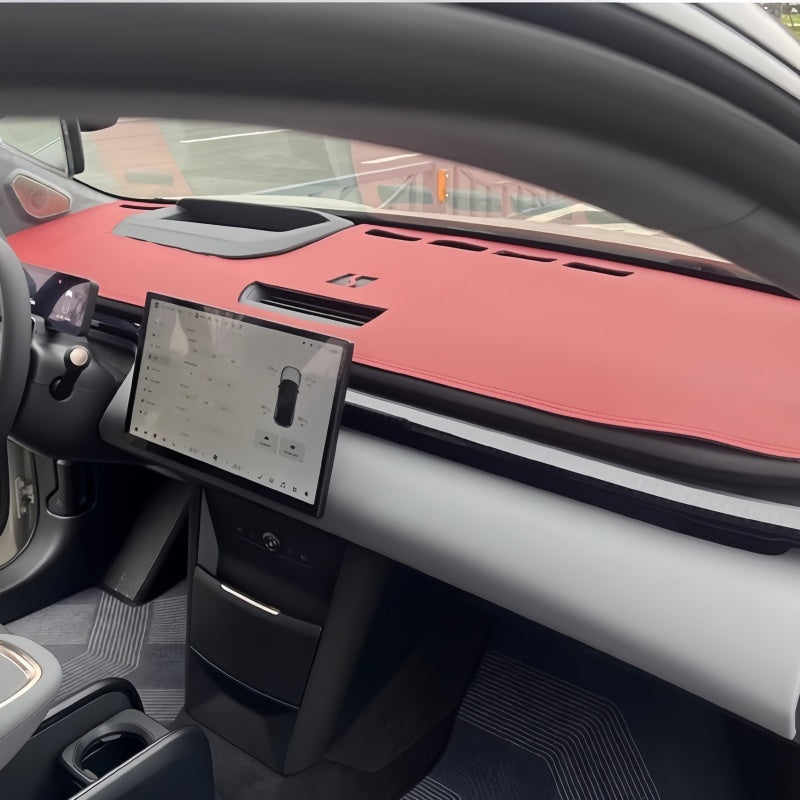 Custom Fit Dashboard Mat for Zeekr X