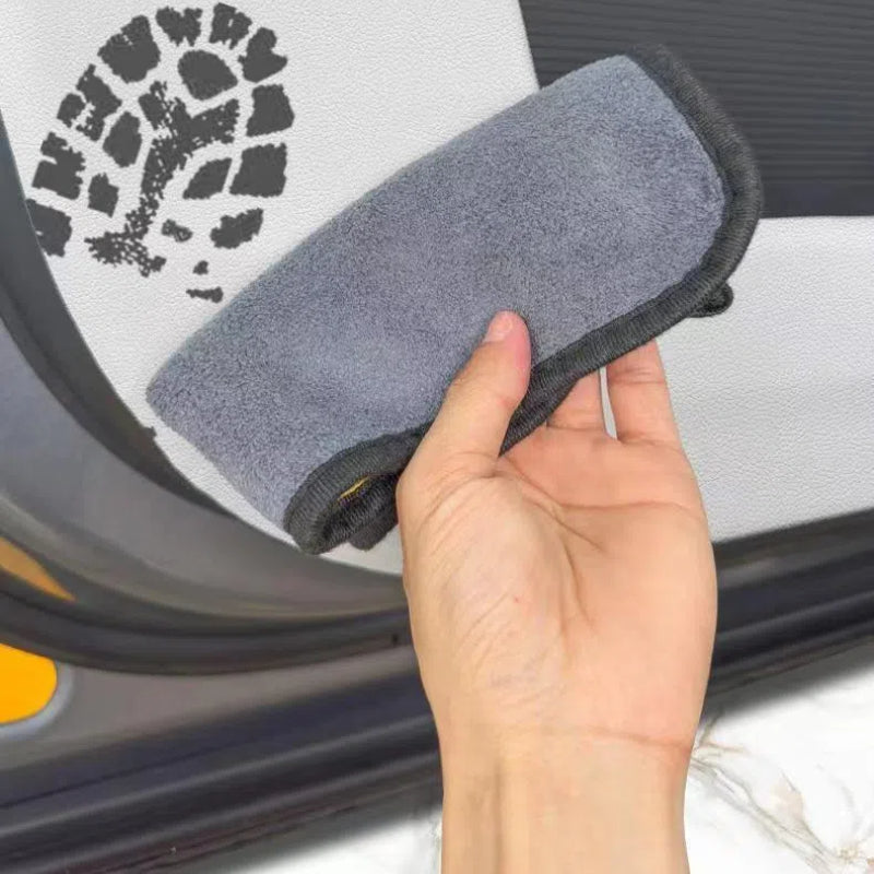 For XPeng G6 Door Anti-Kick Sticker (Four pieces)