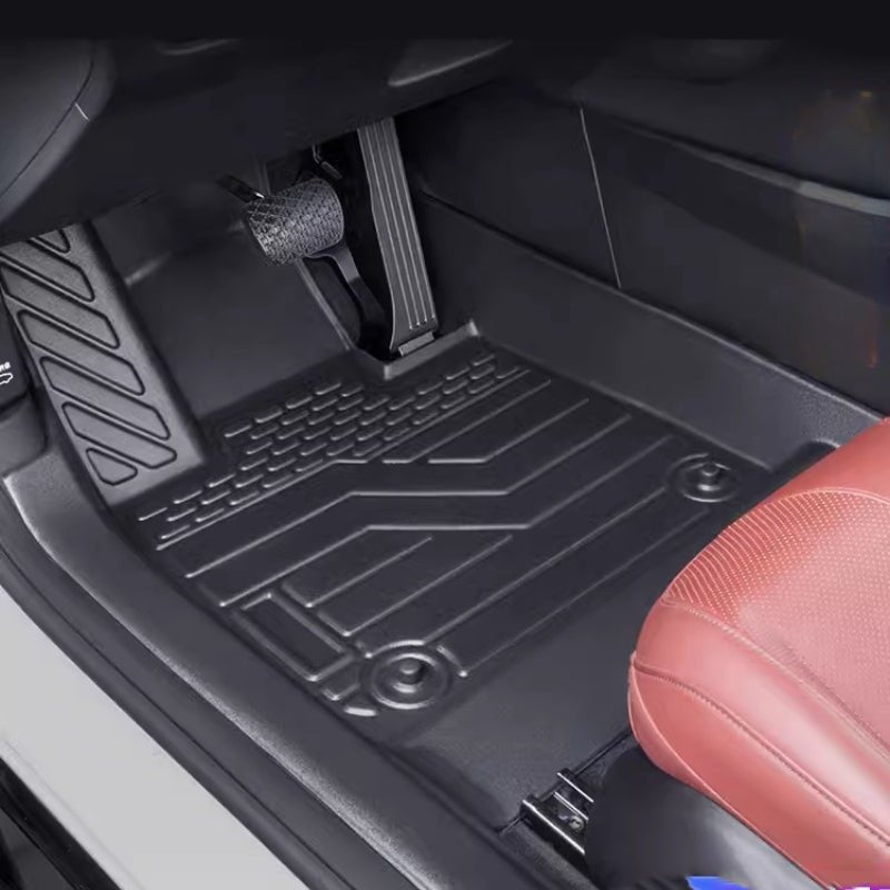For XPeng P7 All - Weather Rubber Waterproof And Non - Slip Foot Mat - NICE EVS