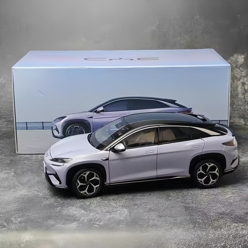 BYD Collector's Edition 1:18 Alloy Model - NICE EVS