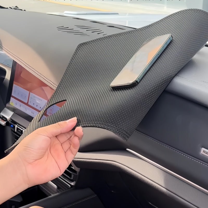 Custom Fit Dashboard Mat for Zeekr X - NICE EVS