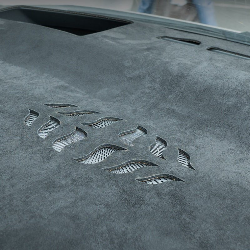 Dashboard Anti-Glare Sun Mat for 2026 XPENG X9 - NICE EVS