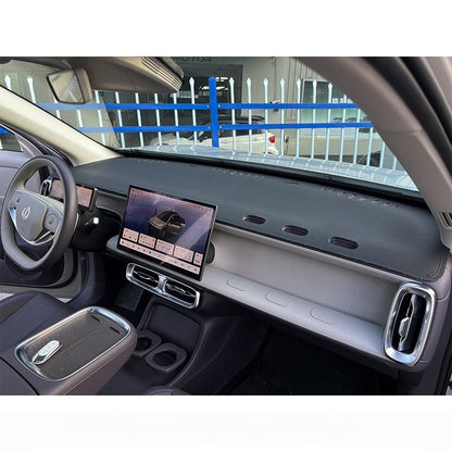 Dashboard Cover Mat for Leapmotor B10 - NICE EVS
