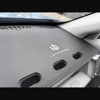 Dashboard Cover Mat for Leapmotor B10 - NICE EVS