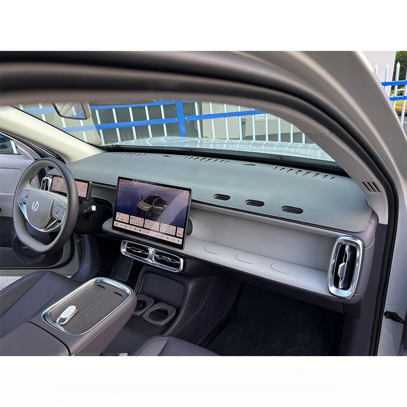 Dashboard Cover Mat for Leapmotor B10 - NICE EVS