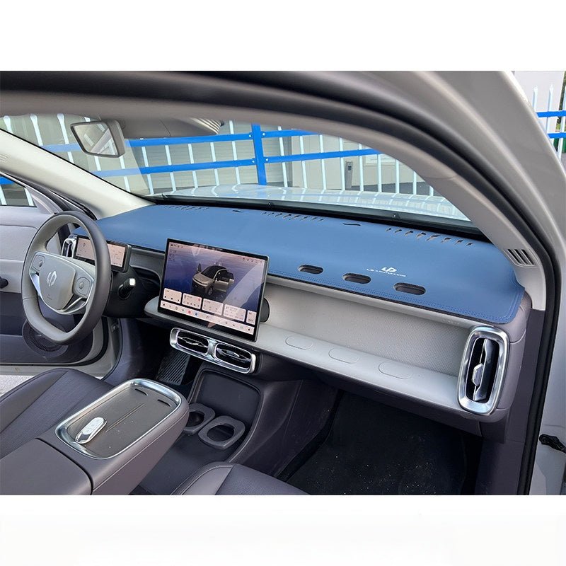 Dashboard Cover Mat for Leapmotor B10 - NICE EVS