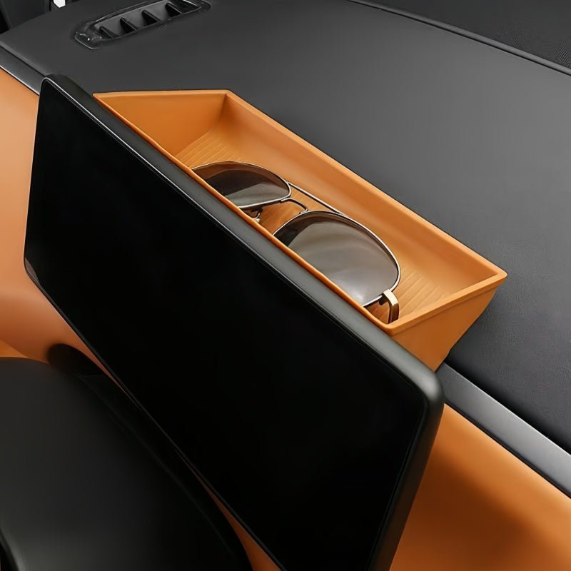 Dashboard Mounted Eyeglass Case for Leapmotor C10 - NICE EVS