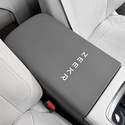 Eco - Friendly Silicone Armrest Cover for Zeekr 7X - NICE EVS