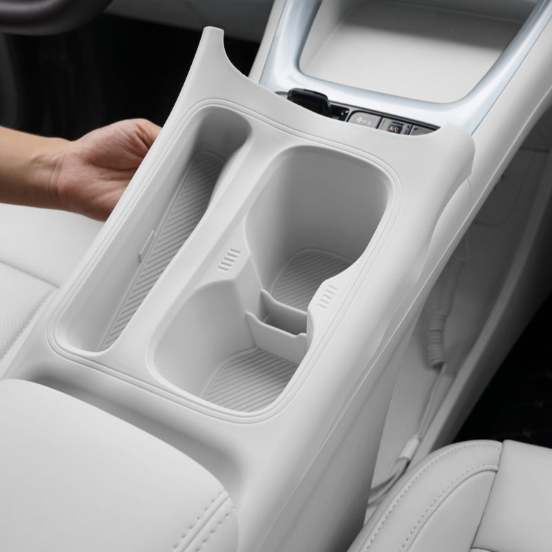 Integrated Silicone Mat for Cup & Phone Slot for Geely E2/EX2