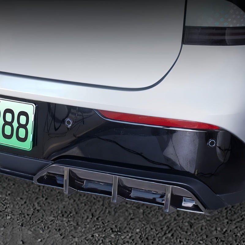 Gloss Black ABS Rear Bumper Spoiler For 2026 Xpeng P7+ - NICE EVS