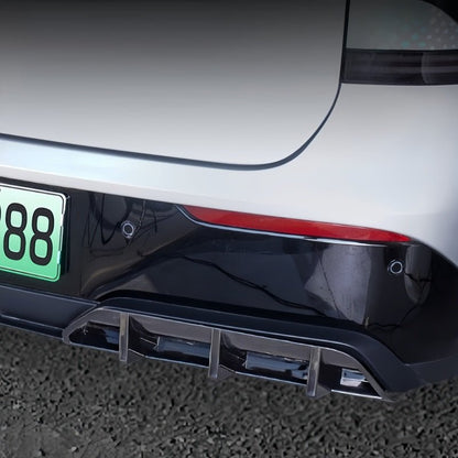 Gloss Black ABS Rear Bumper Spoiler For 2026 Xpeng P7+ - NICE EVS