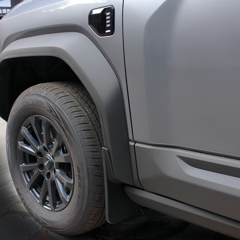 No-Drill Mud Flaps Set for BYD Leopard 5 & Denza B5 - NICE EVS