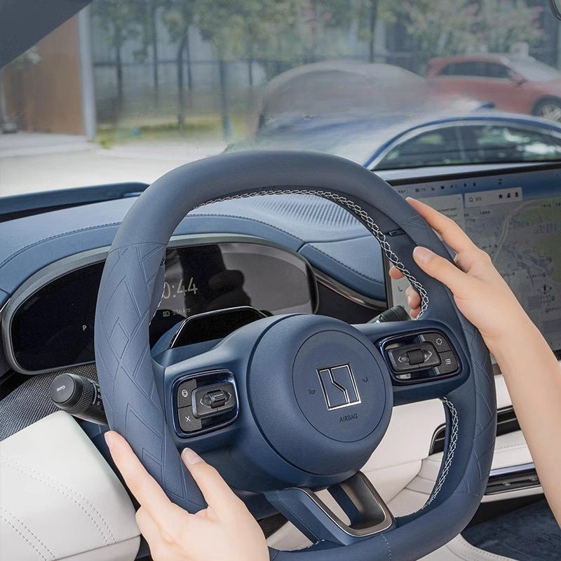 Premium Leather ZEEKR Steering Wheel Cover for X / 7X - NICE EVS