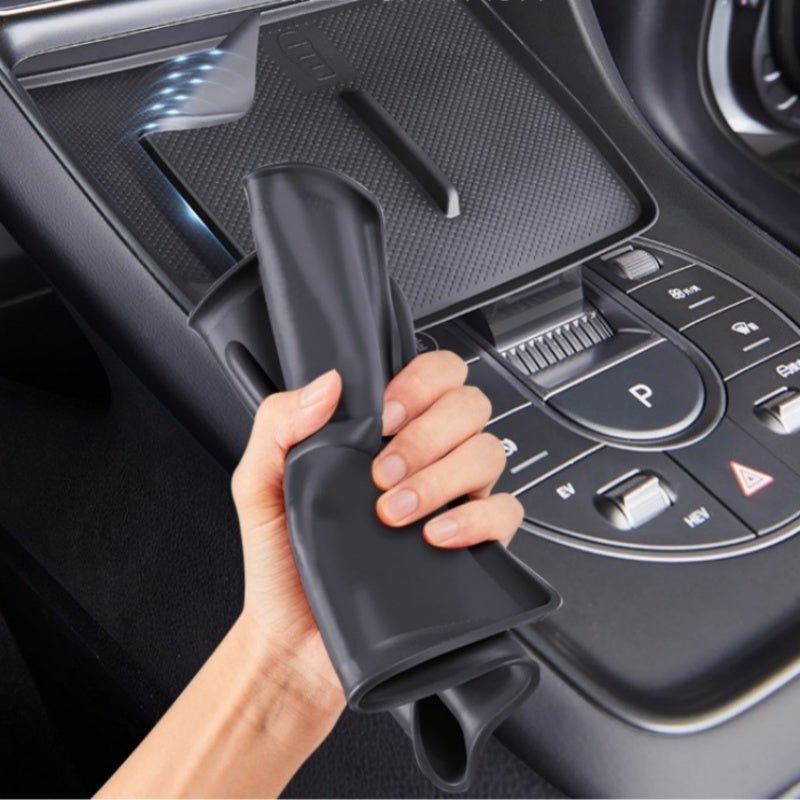 Wireless Charging Pad Silicone Mat for BYD Sealion 5 DM-i - NICE EVS