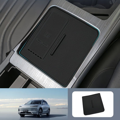Wireless Charging Silicone Control Pad for Geely EX5 - NICE EVS