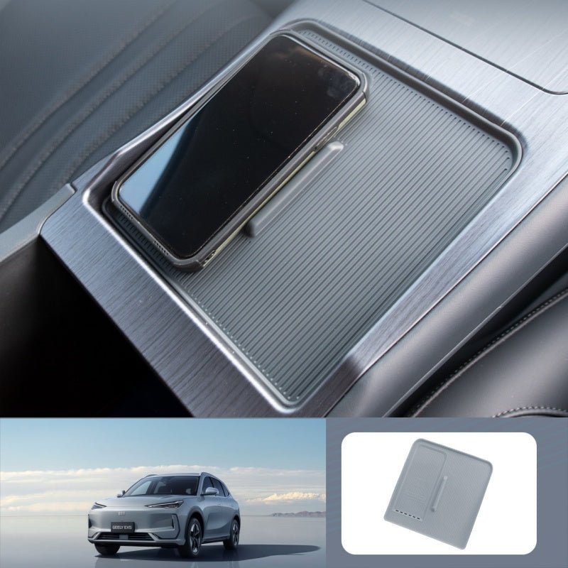 Wireless Charging Silicone Control Pad for Geely EX5 - NICE EVS