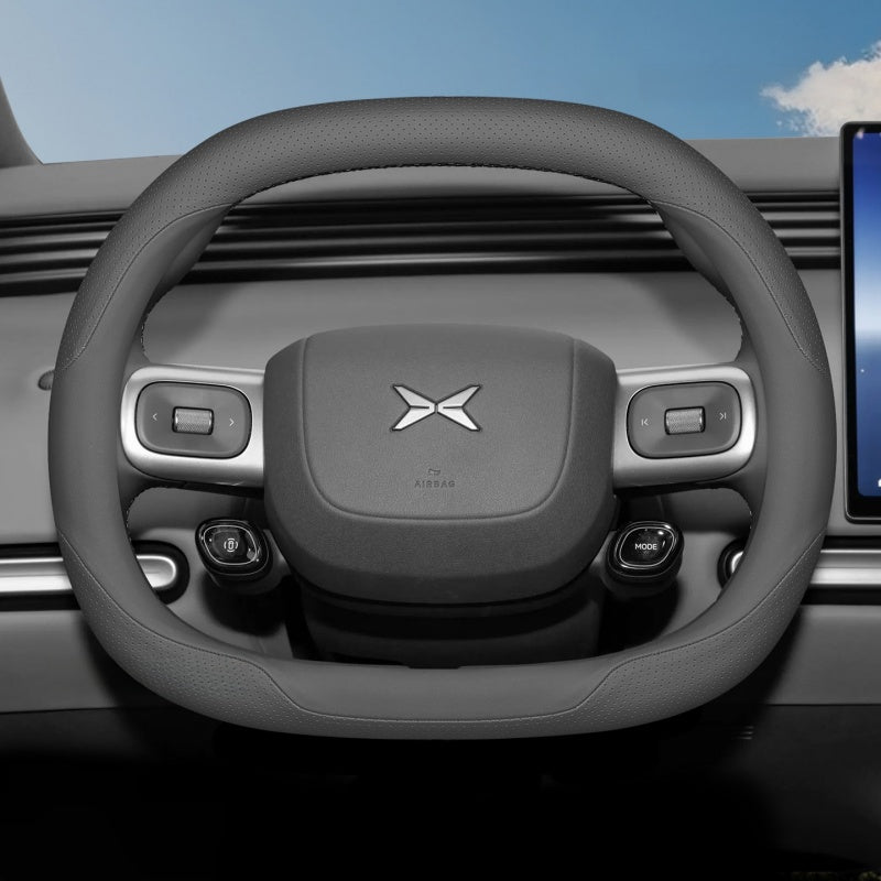 Slip‑On Steering Wheel Cover for Xpeng L03